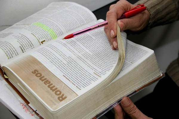 Biblia_romanos