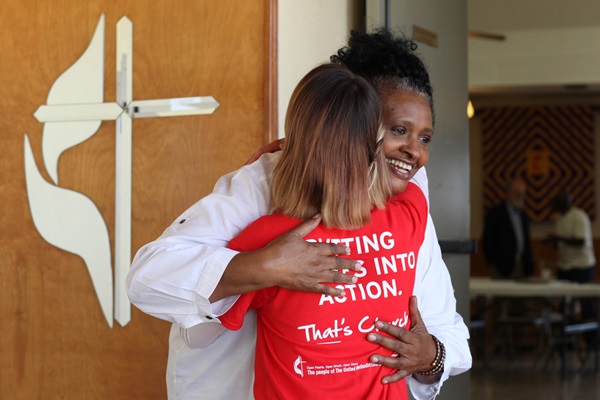rethink-st-luke-dallas-welcome-6053-crop A warm welcome at St. Luke's United Methodist Church in Dallas, Texas. Photo by Kathleen Barry, courtesy of Rethink Church.