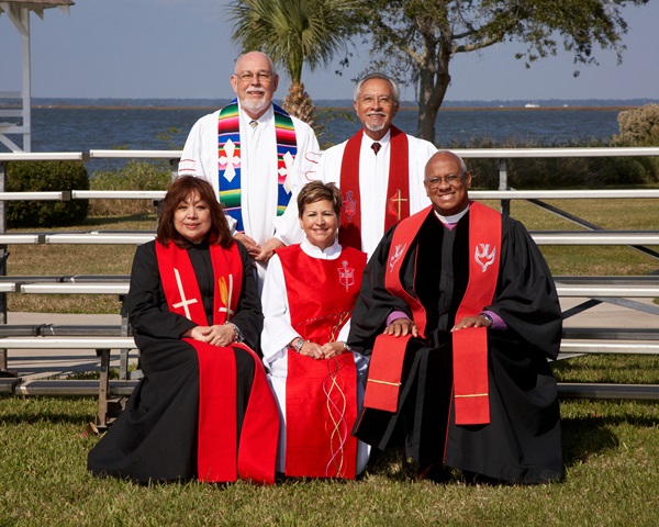 Hispanic_bishops_1S3Z2214rc8