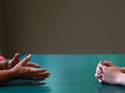 De nombreuses congrégations et conférences annuelles commencent à proposer une formation aux premiers secours en matière de santé mentale. Photo par Kathleen Barry, United Methodist Communications.  De nombreuses congrégations et conférences annuelles commencent à proposer une formation aux premiers secours en matière de santé mentale. Photo par Kathleen Barry, United Methodist Communications.