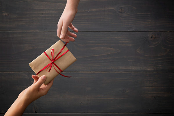 POG_Five_reasons_to_talk_about_planned_giving_700x466 POG_Five_reasons_to_talk_about_planned_giving_700x466