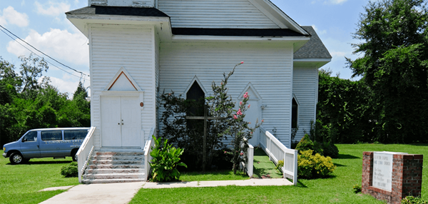 3 Indicators of a Thriving Rural Congregation. Courtesy of the Lewis Center of Church Leadership.
