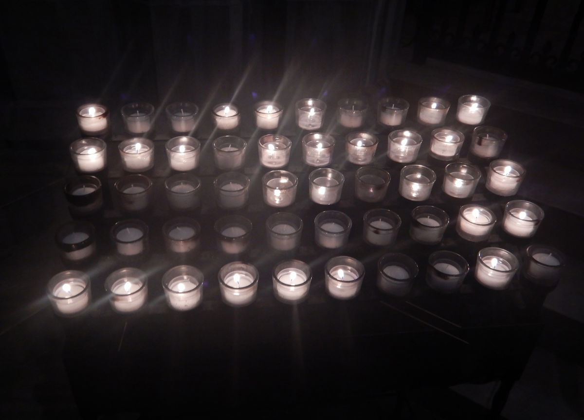 Vigil candles, Photo by Isaac Broune, UMNS