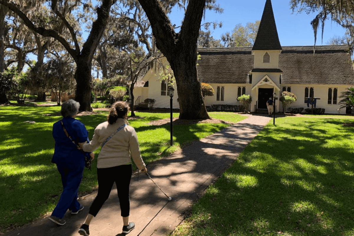 Photo courtesy of The UMC Committee on Deaf and Hard of Hearing Ministries.