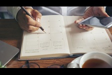 Stock-Writing-in-calendar-1160x636