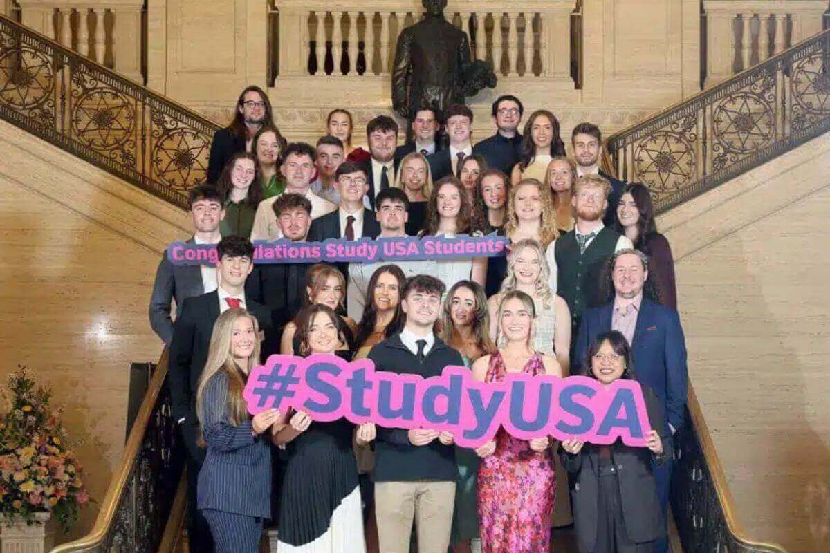 Study USA students celebrate 30th anniversary. Photo courtesy of GBHEM.