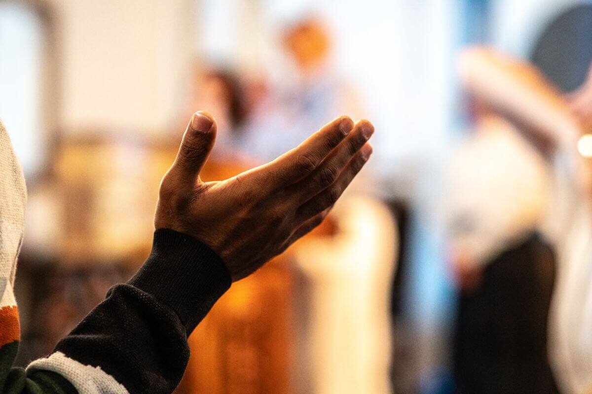 Worship hands image courtesy of Discipleship Ministries.